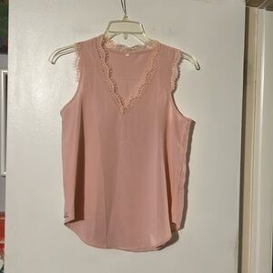 Rosebud pale pink sleeveless shell w/ lace detail Great for layering or - alone
